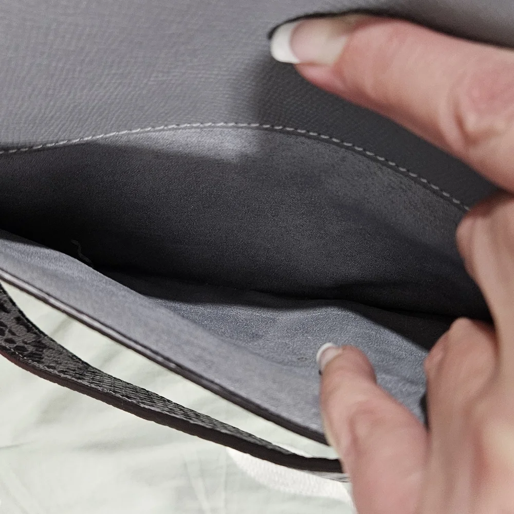 Coach Brynn 2021 NWOTs Gray Crossbody Bag and Wallet Set - Picture 11 of 14